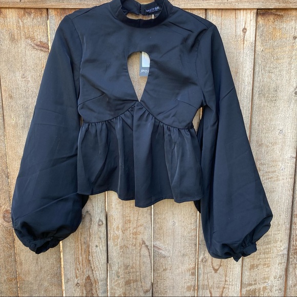 NWT Nasty Gal Peplum Hem Keyhole Detail Blouse Size 4 - Picture 6 of 11